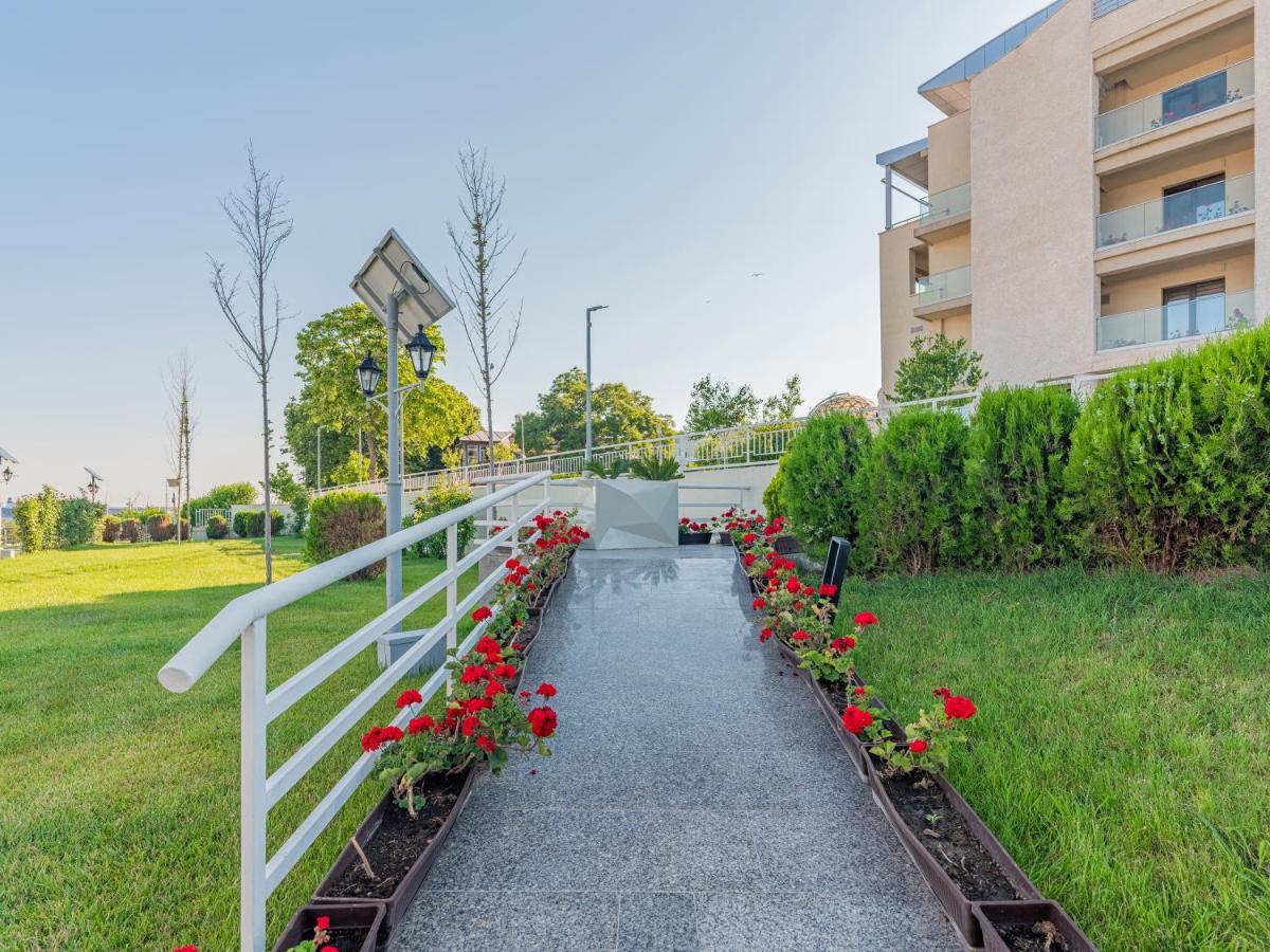 New Belvedere Mangalia Exteriör bild