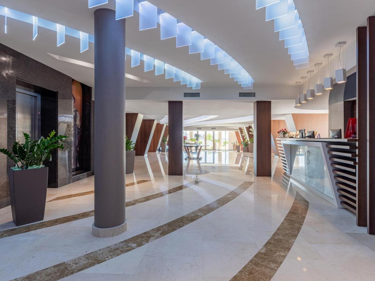 New Belvedere Mangalia Exteriör bild